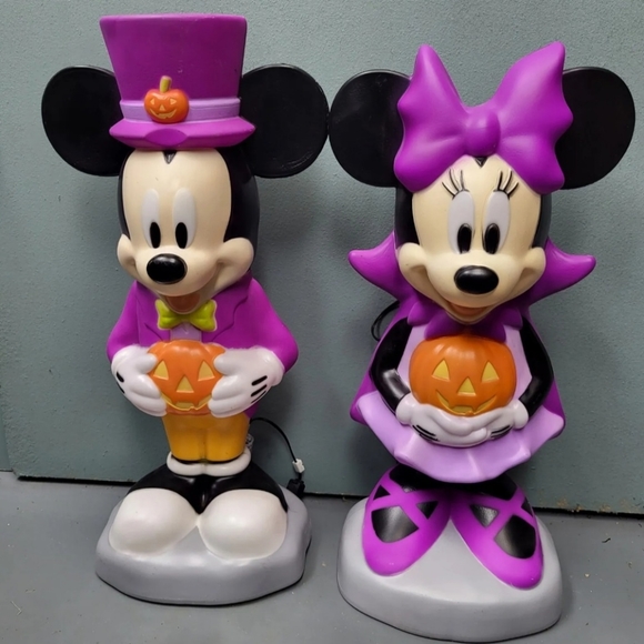 Halloween Blow Mold Mickey & Minnie Mouse Light Up Pumpkin Decor Set RARE - Picture 1 of 5